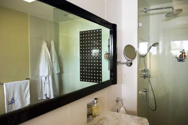 The Place Resort At Tokeh Beach Freetown Extérieur photo
